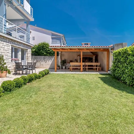 Apartman Cozy In Novi Vinodolski