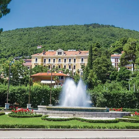 Apartman Cozy In Novi Vinodolski