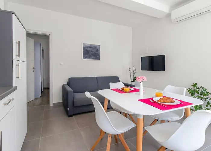 Cozy In Apartman Novi Vinodolski