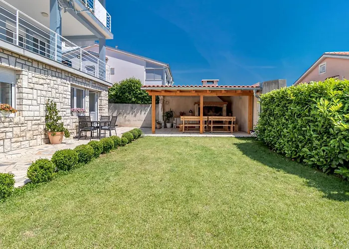 Apartman Cozy In Novi Vinodolski